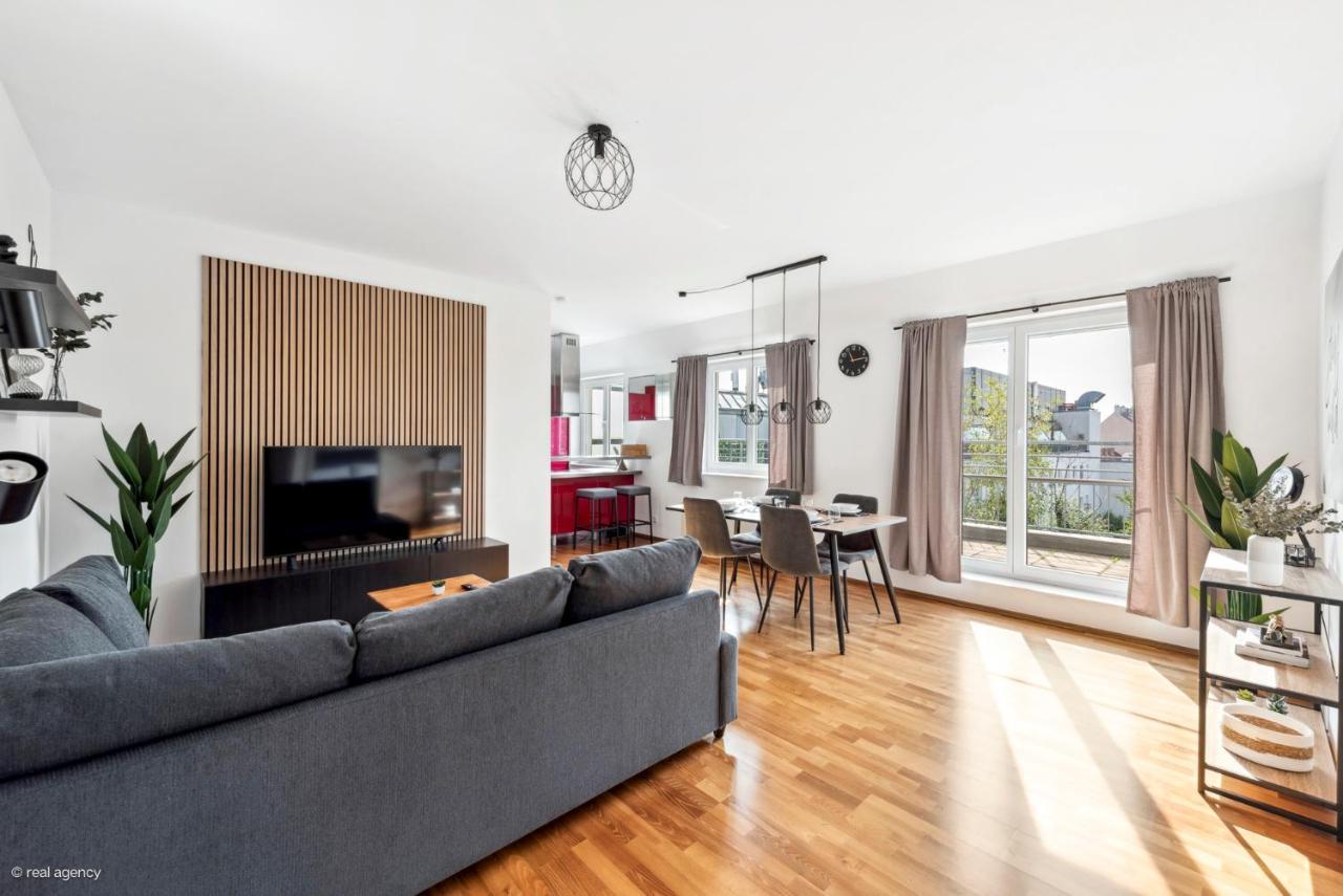 Bernhards Apartment Stadthalle - Klima & Terrasse Виена Екстериор снимка