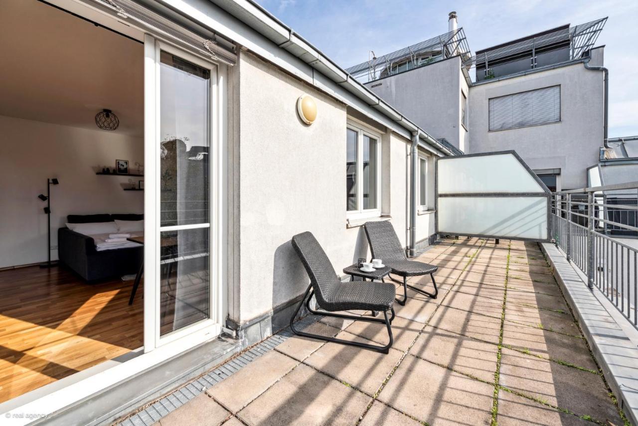 Bernhards Apartment Stadthalle - Klima & Terrasse Виена Екстериор снимка